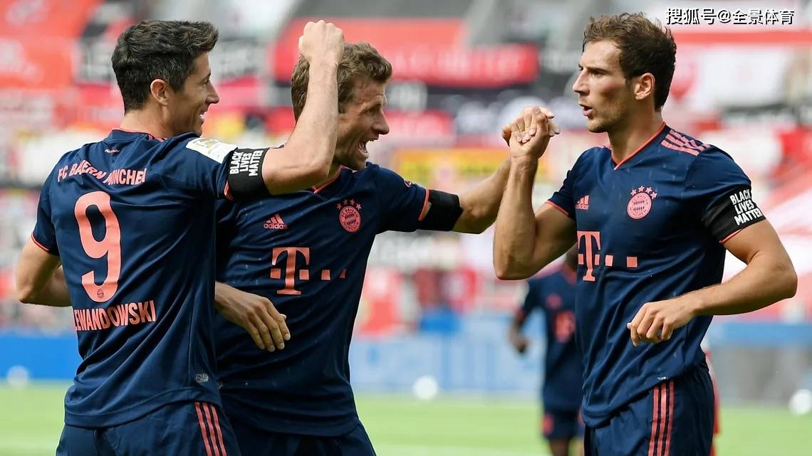  德甲揭幕战上演进球大战拜仁险胜  