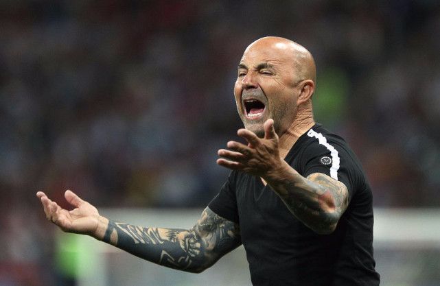  拉齐奥主场惨败弱旅萨里战术遭质疑  