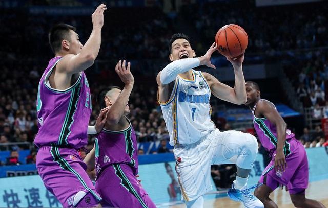 7, 拉齐奥旧将反戈一击绝杀老东家  